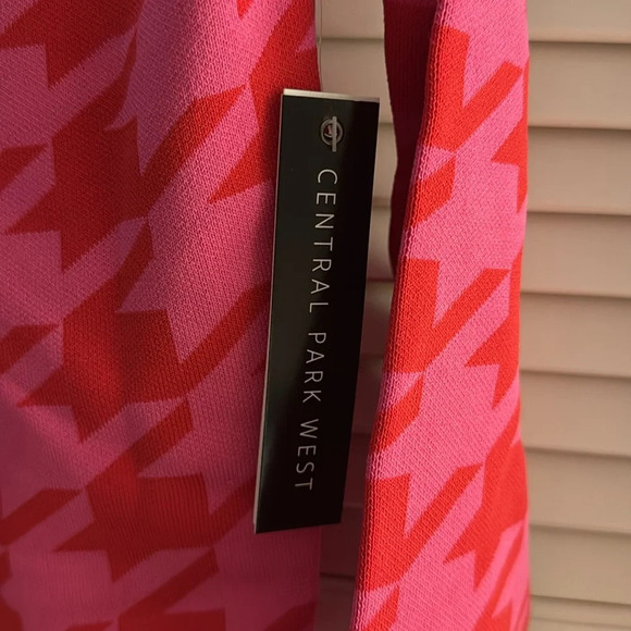 Central Park West Everly Fitted Long Sleeve Sweater in Pink Small NWT Revolve - Picture 5 of 7